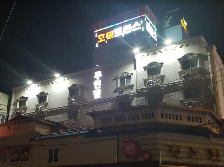 Prince Hotel Kvangdzsu Kültér fotó