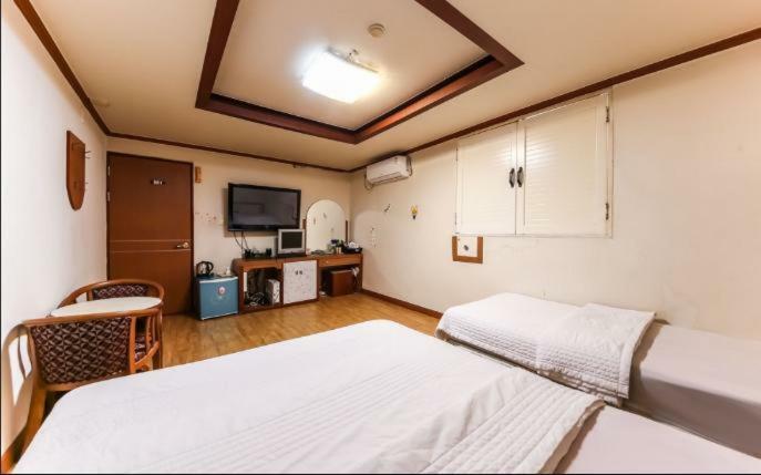 Prince Hotel Kvangdzsu Kültér fotó